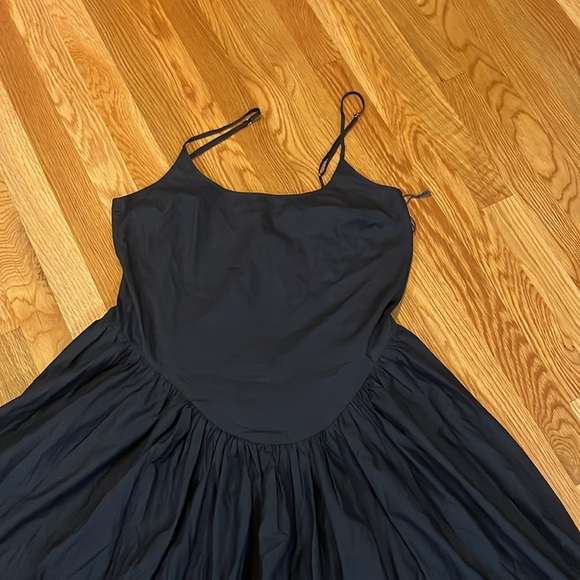 Citizens of Humanity Ari Dress Size M NWT - Picture 11 of 16